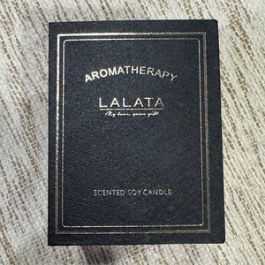 Lalata Aromatherapy Scented Soy Candle